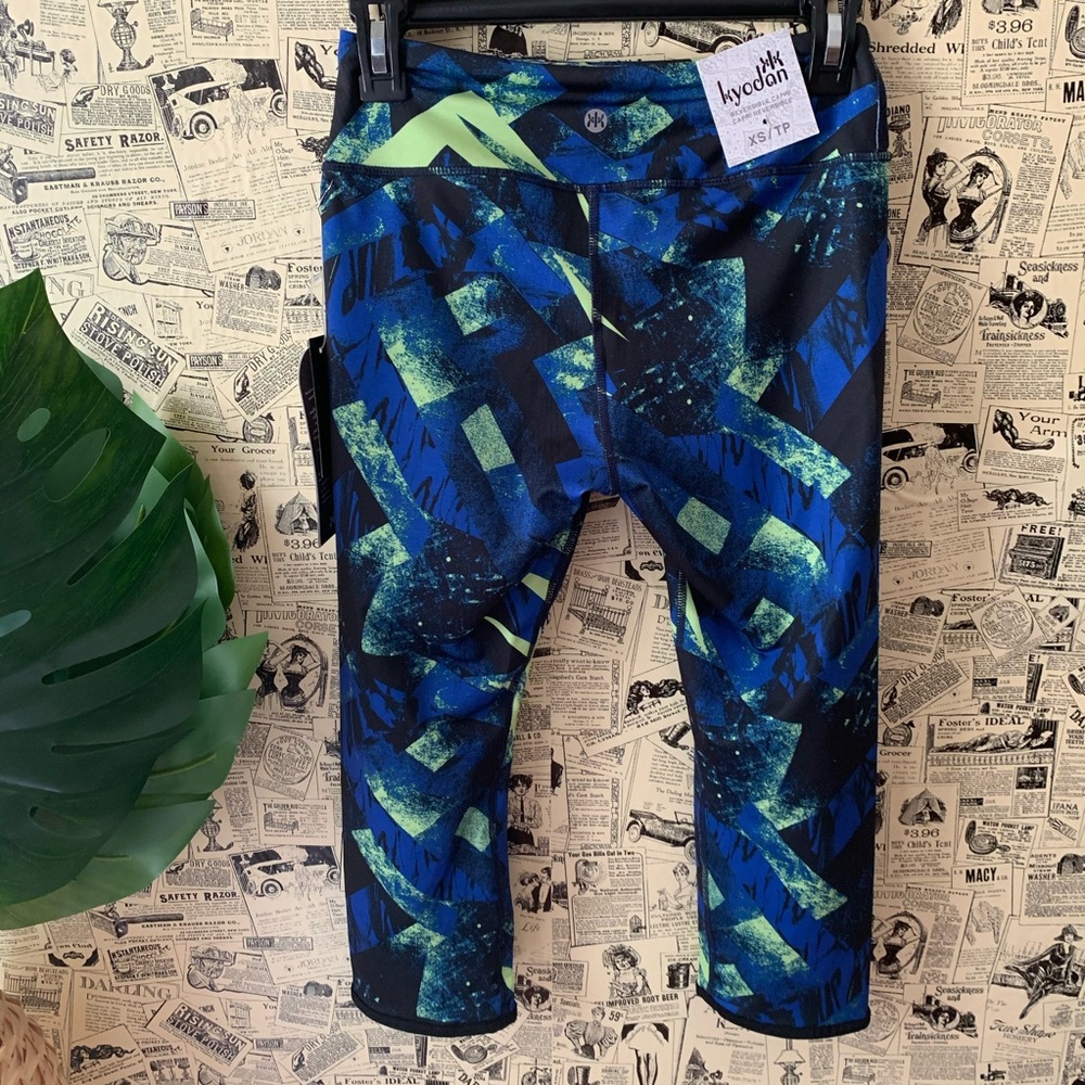 NWT Kyodan reversible capris crop green size XS - Picture 5 of 12